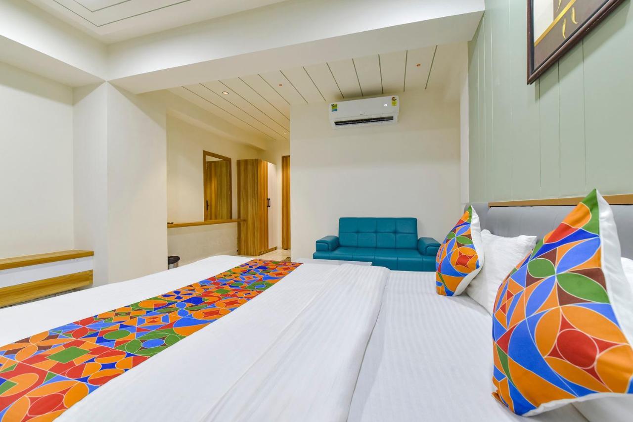 Fabhotel Bliss Ахмедабад Экстерьер фото