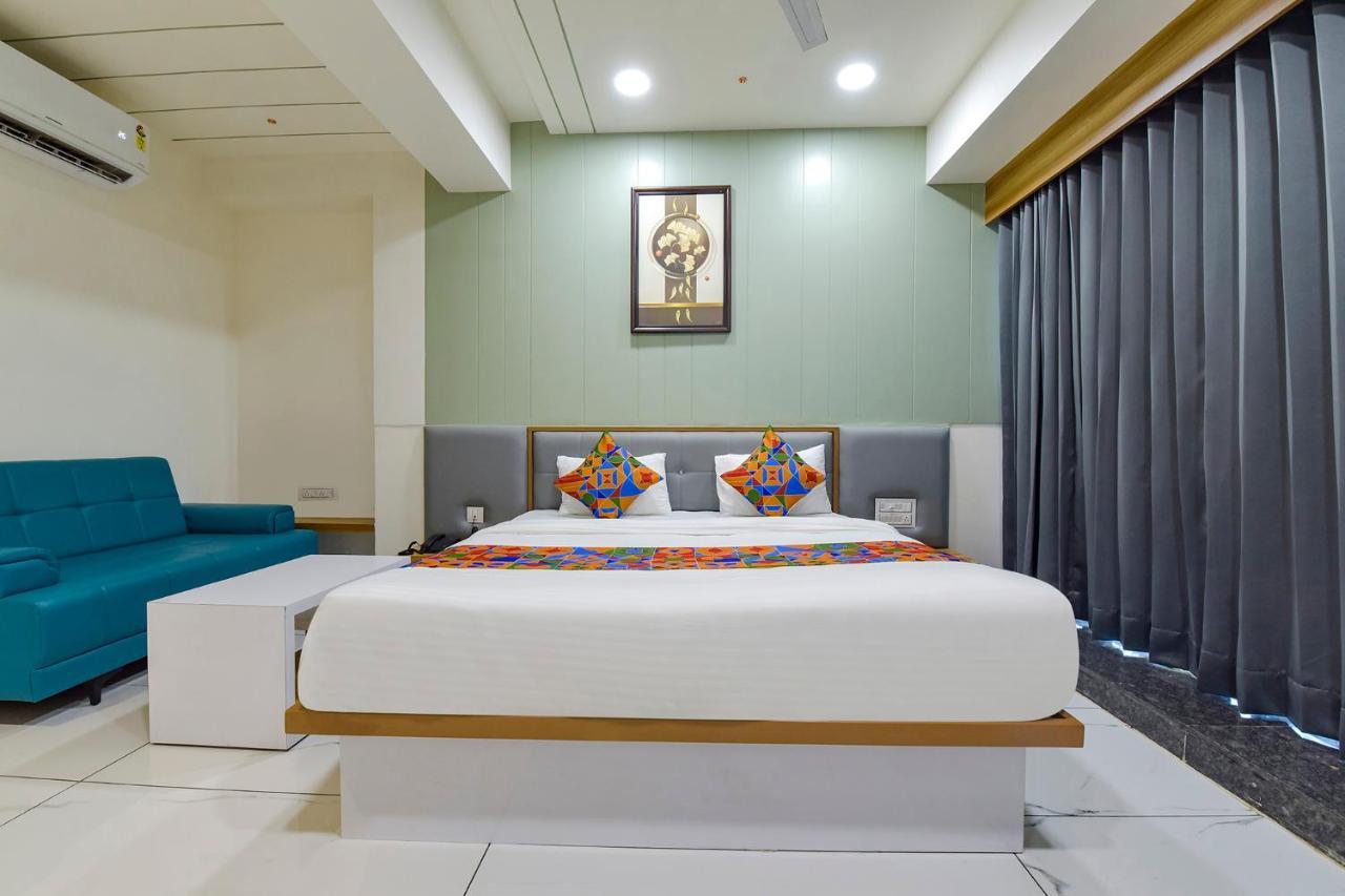 Fabhotel Bliss Ахмедабад Экстерьер фото